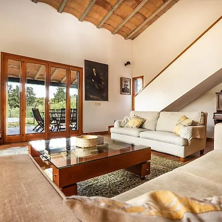 Unique Villa- 340m2- Between Sea And Mountain *