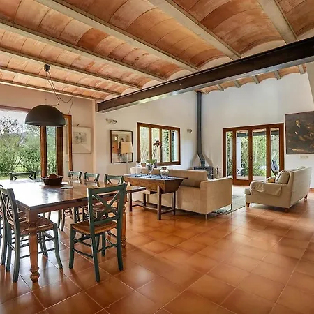 Unique Villa- 340m2- Between Sea And Mountain