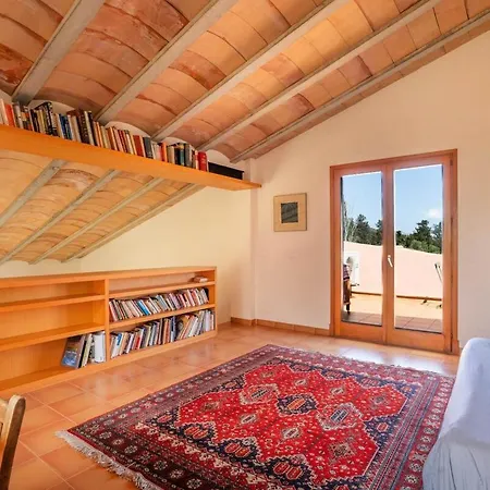 Unique Villa- 340m2- Between Sea And Mountain *